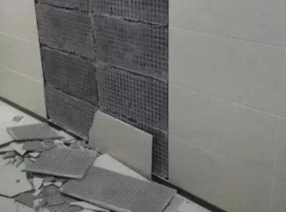 诸城瓷砖空鼓维修公司分享下诸城墙砖松动维修的知识